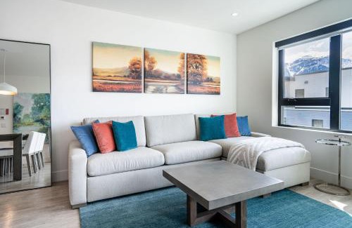Revelstoke Apartamento | Mountain Revelation by Revelstoke Vacations