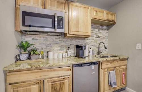Cascade Apartamento | Mountain Studio! Cozy Escape with Stunning Views