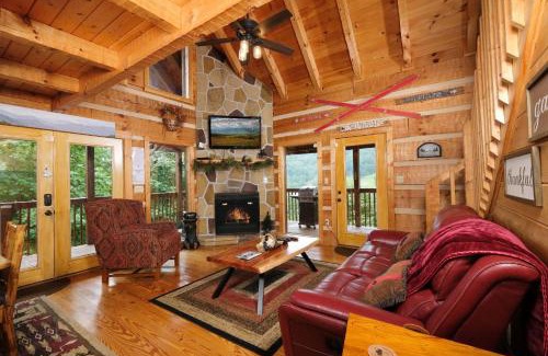 Chalet Village Villa | Mountain Splendor 1250