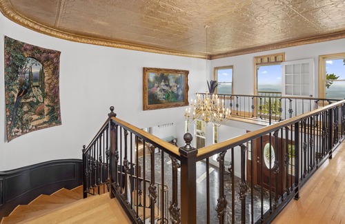 Fletcher Casa | Mountain Top Mansion with PANORAMIC VIEWS and plenty of room for all your guests