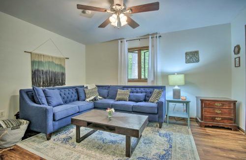 Fort Valley Casa | Mountain Town Adventures Home with Fire Pit!