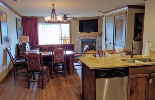 Gatlinburg Complejo | Mountain Vacation! Look no more!