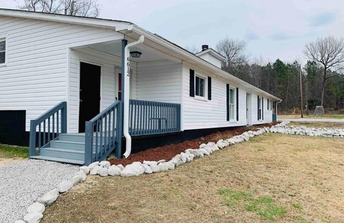 Wake County Casa | Mountain Vibes at Hidden Pond Lodge - 3beds/2bth