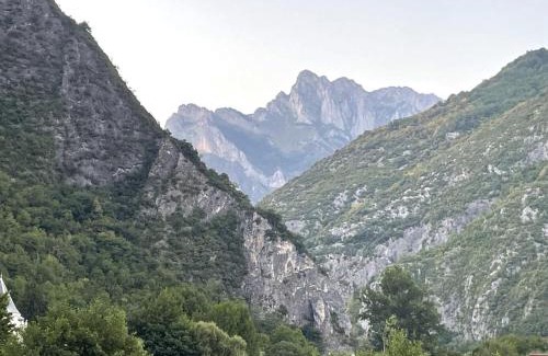 Saint-Beat Apartamento | Mountain view 2-bedroom Pyrenees apartment