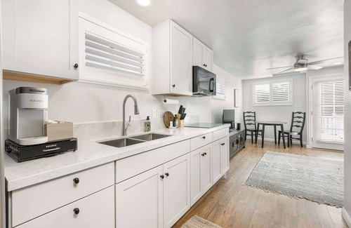 North Fork Apartamento | Mountain View Apt by Manzanita Lake