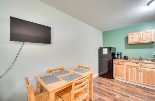 Briceville Apartamento | Mountain-View Briceville Studio: Pets Welcome!