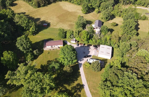 Speedwell Casa | Mountain View! Close to Lake and trails
