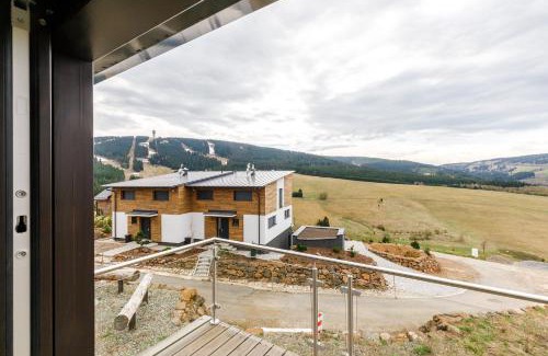 Loucna Pod Klinovcem Apartamento | Mountain view apartment by Mountain ways