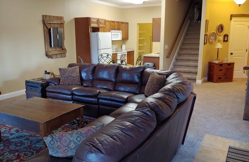 Maryville Casa | Mountain View Getaway