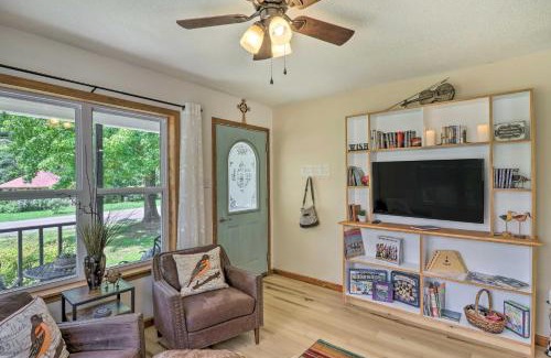 Mountain View Casa | Mountain View Home Steps to Amphitheater Park