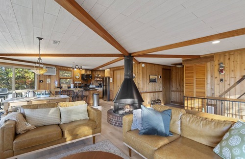 Basye Cabina | Mountain View Lodge 5 bdr near Lake Laura