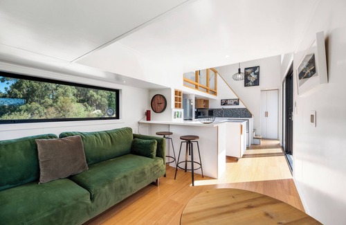 Wanaka Cabaña | Mountain View Retreat Near Wanaka - Cosy Tiny Home Cottage