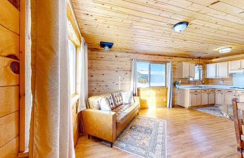 Colorado Springs Casa | Mountain-view retreat on 1,800-acre ranch with animals, firepit, games, & deck