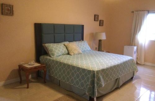Lacovia Casa | Mountain View retreat st.Elizabeth