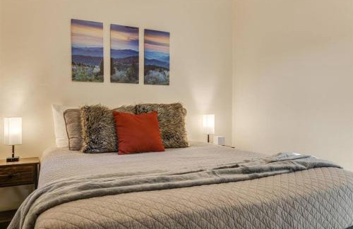 Leicester Casa | Mountain View, Secluded Lodge, Forest Escape