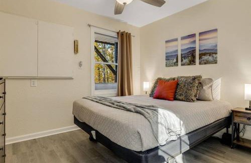 Leicester Casa | Mountain View, Secluded Lodge, Forest Escape