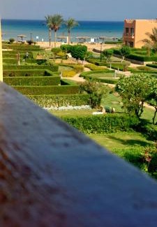 Zafarana Chalet De Esquí | Mountain View Sokhna 2, Sea & Pool View, 3bedrooms, Penthouse with Roof- Families ONLY