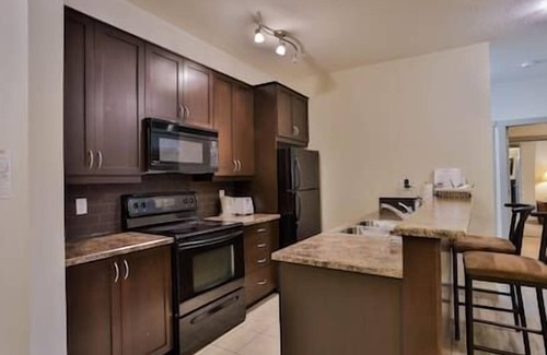 East Kootenay Condominio | Mountain View Two Queens Condo