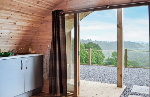 Llandovery Cabaña | Mountain View - UK34179