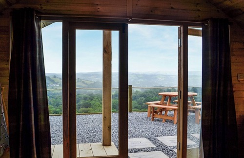 Llandovery Cabaña | Mountain View - UK34179