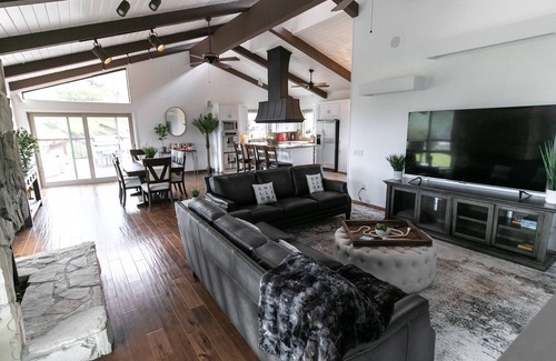 Thousand Oaks Cabina | Mountain View Cabin in the Hills