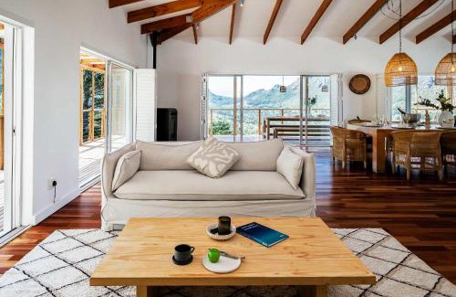 Hout Bay Villa | Mountain View Villa