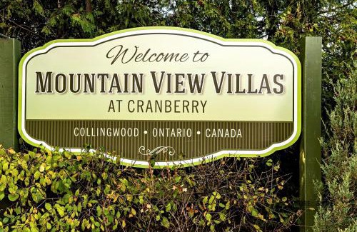 Collingwood Casa | Mountain View Villas One Bed Loft Suite