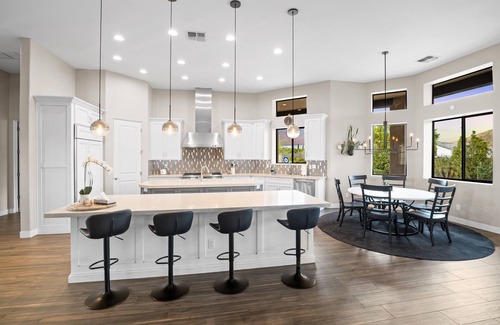 Phoenix Casa | Mountain Views, 21min to Lake, Hot Tub