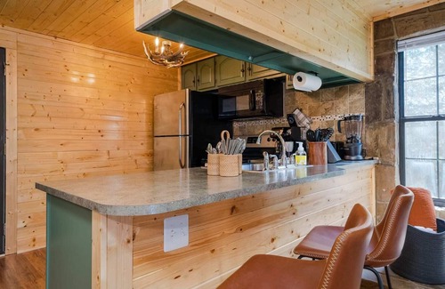 Caton Apartamento | Mountain Views at Dolly's Castle Unit 5