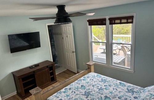 Front Royal Casa | Mountain Views in Buena Vista Farm - Entire Home