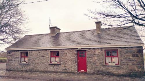 Beaufort Casa | Mountain Views on the Ring of Kerry