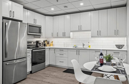 Canmore Apartamento | Mountain Views | Spacious 1 Bed | Central Location