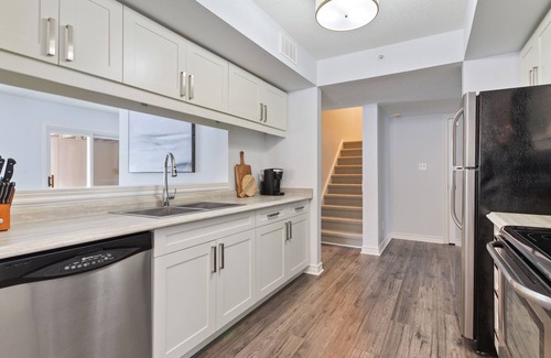 The Blue Mountains Hotel | Mountain Walk Condos