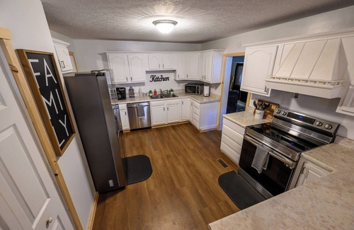 Wilkinson Casa | Mountaineer Hillbilly Retreat located in the heart of the Northern Hatfield McCoy Trails