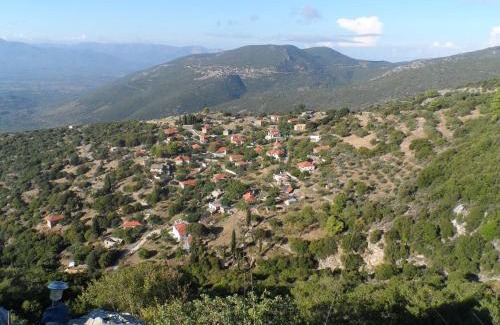Oichalia Apartamento | Mountainescape- sale