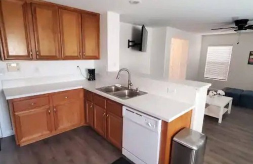 North Las Vegas Casa | Mountains Desert, Great Neighborhood, Comfortable, Parking, Wifi