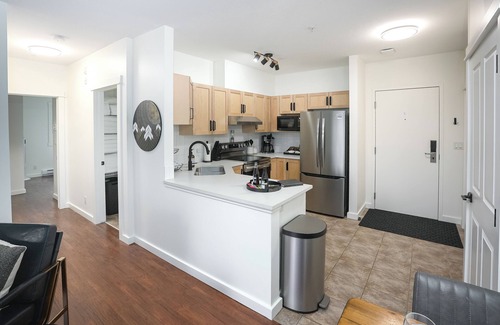 Cougar Creek Condominio | Mountains' Edge by ML