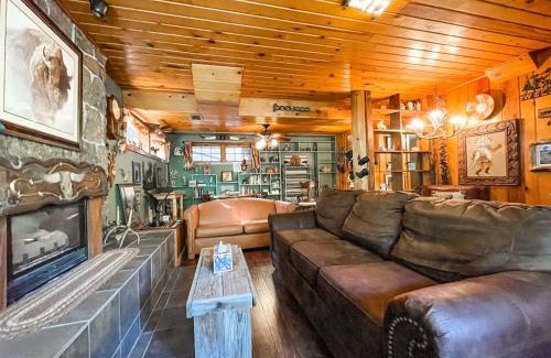 Cascade-Chipita Park Casa | Mountainside Cabin peaceful near hiking trails