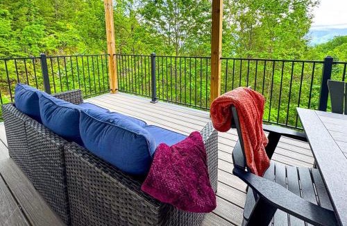 Chalet Village Casa | Mountainview Majesty