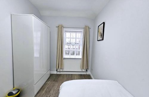 Downpatrick Casa | Mountpather Holiday House