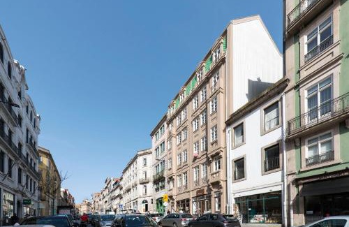Centro / Baixa Apartamento | Mouzinho Luxury 3BR Flat l 5 min Walk to Ribeira by Lovelystay