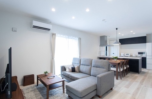 Ozu Casa | MOVA Villa Ozu