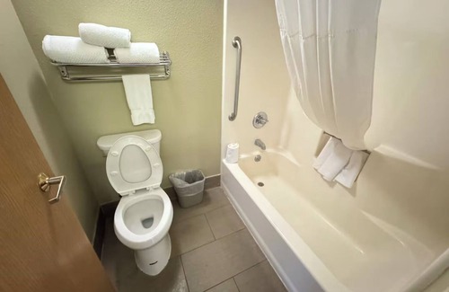 North San Antonio - SAT Apartamento | Move-In Ready Rentals – Furnished Rooms – All Utilities Included