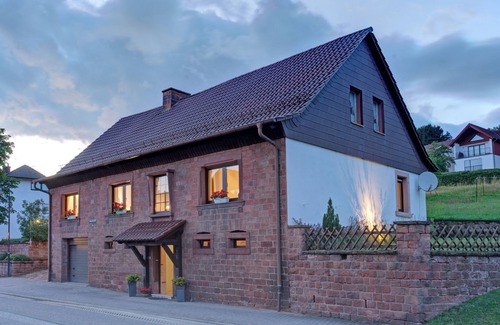 Bann Casa | Casa de vacaciones independiente cerca de Landstuhl