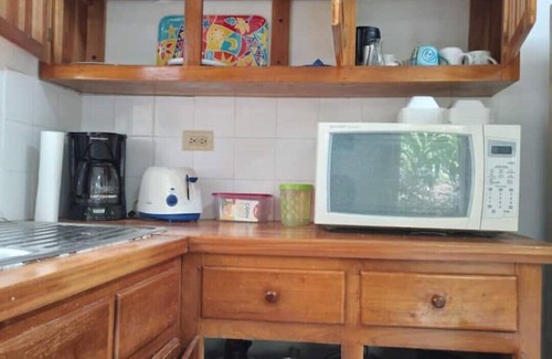 West End Casa | Moves Rasta Cottage in Negril
