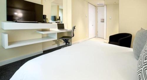 Calle 26 Hotel | Movich Buro 26