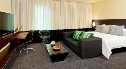 Calle 26 Hotel | Movich Buro 26