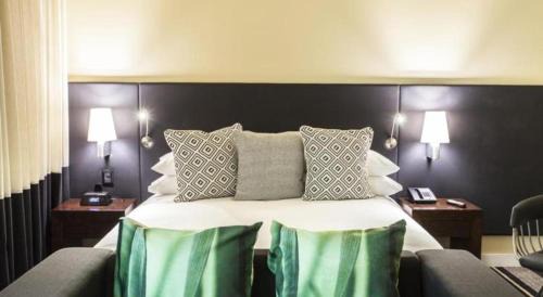 Calle 26 Hotel | Movich Buro 26
