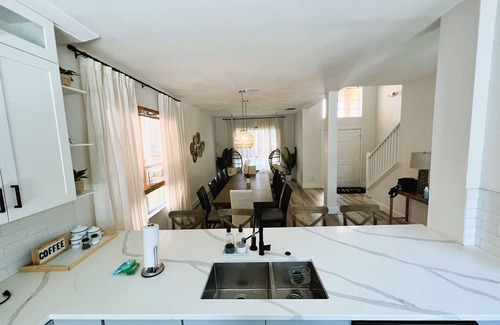 Indian Point Casa | Movie & Game rooms, Private pool with Sunshelf and Tesla Charger