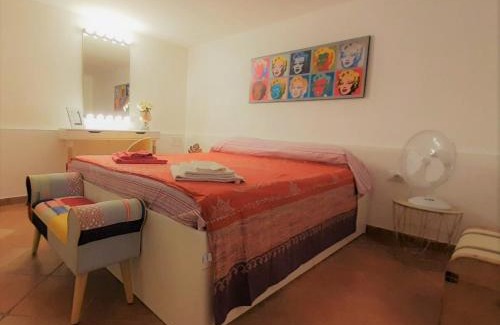 Santo Spirito Apartamento | Movie Star Apartment with garden